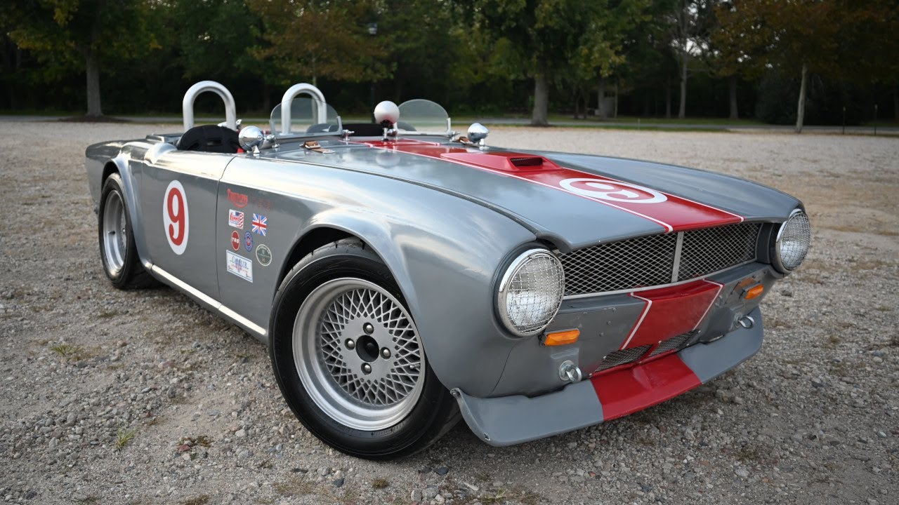 1969 Triumph TR6 Racecar