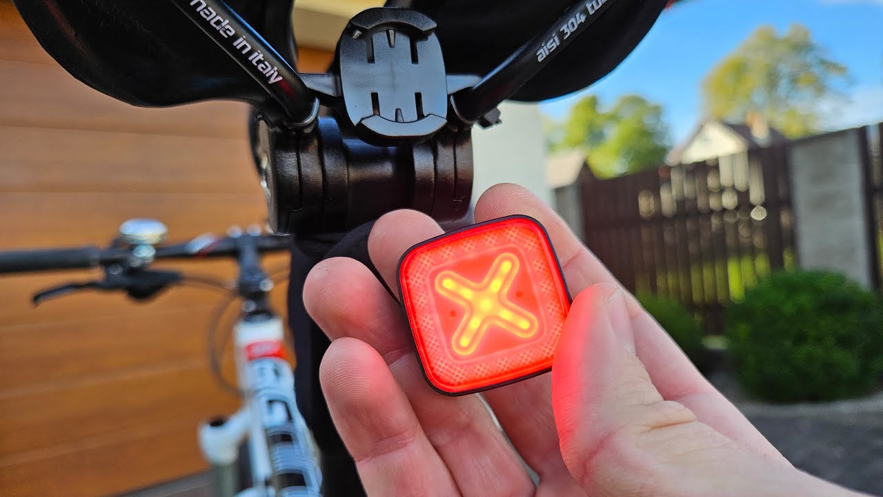 Automatické zadní světlo na kolo: Enfitnix Cubelite III - představení, recenze