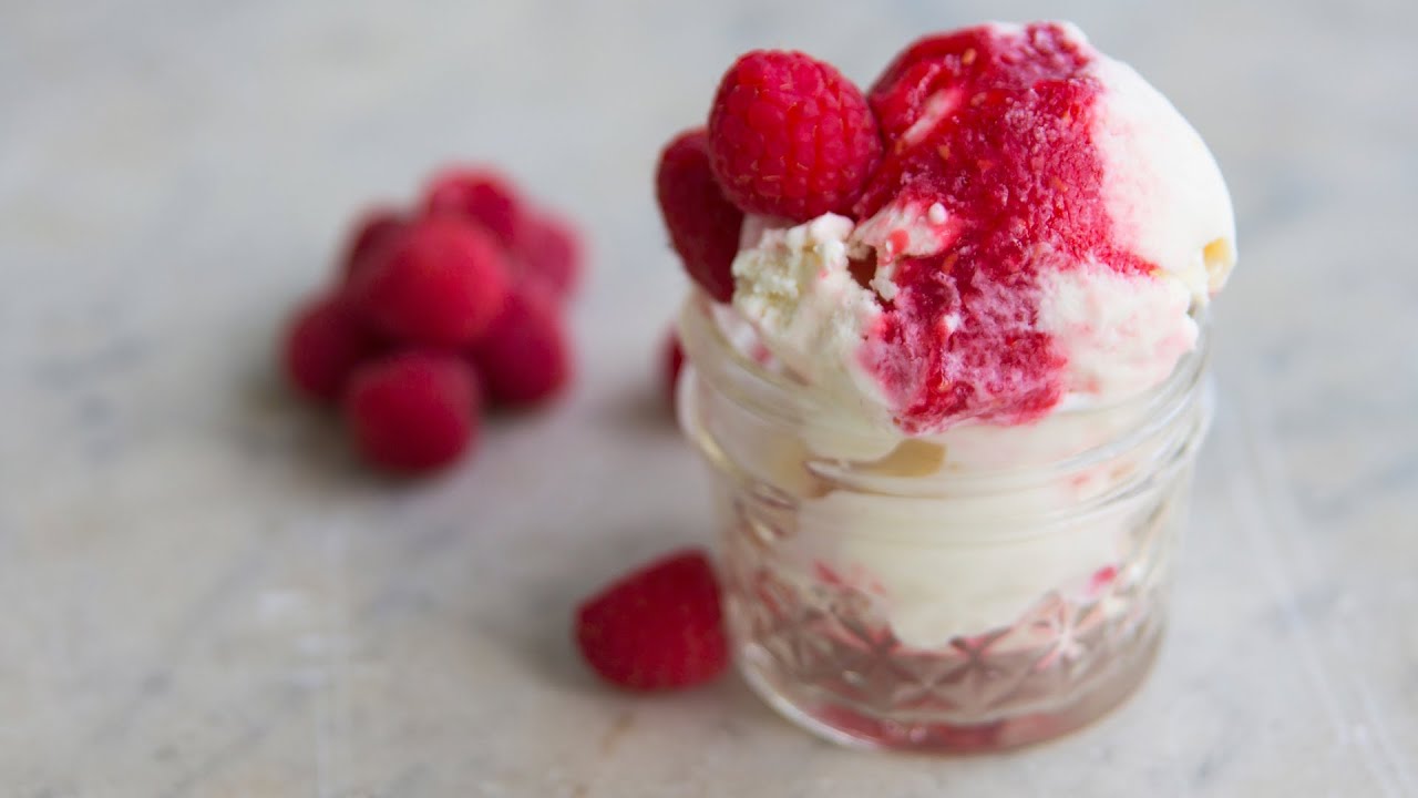 Raspberry Cheesecake Ice Cream