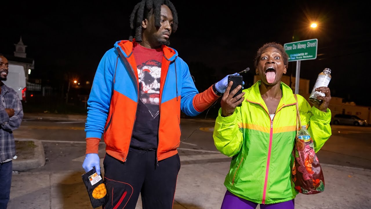 Paying Strangers in the Trenches to Eat World&rsquo;s Hottest Cheese Balls 3