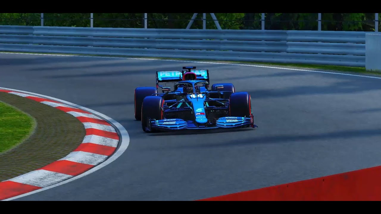 How fast can the w11 lap the Nürburgring