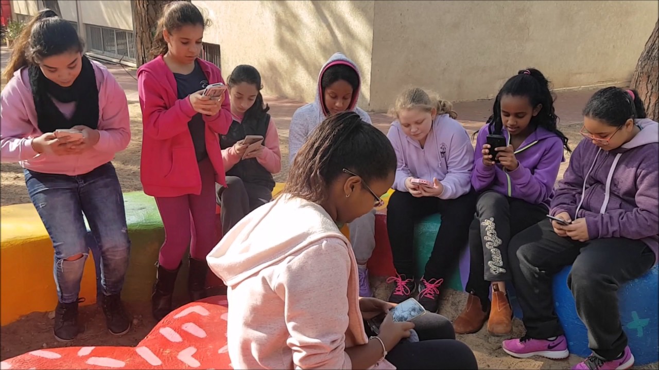 בריונות ברשת ו3 יבניאלי 2017