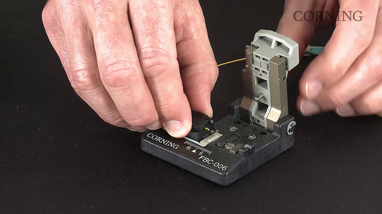 Installation of the FuseLite® LC Splice-On Connector on 900 µm Tight-Buffered Fiber