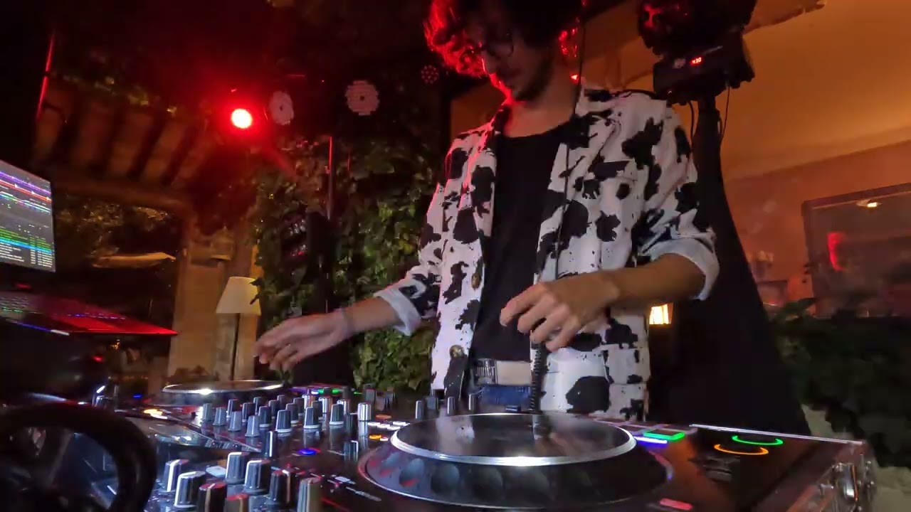 Wedding Party, Matrimonio in Todi - JoeferrantiDJ.com service - Mixed Live by P.O.M.