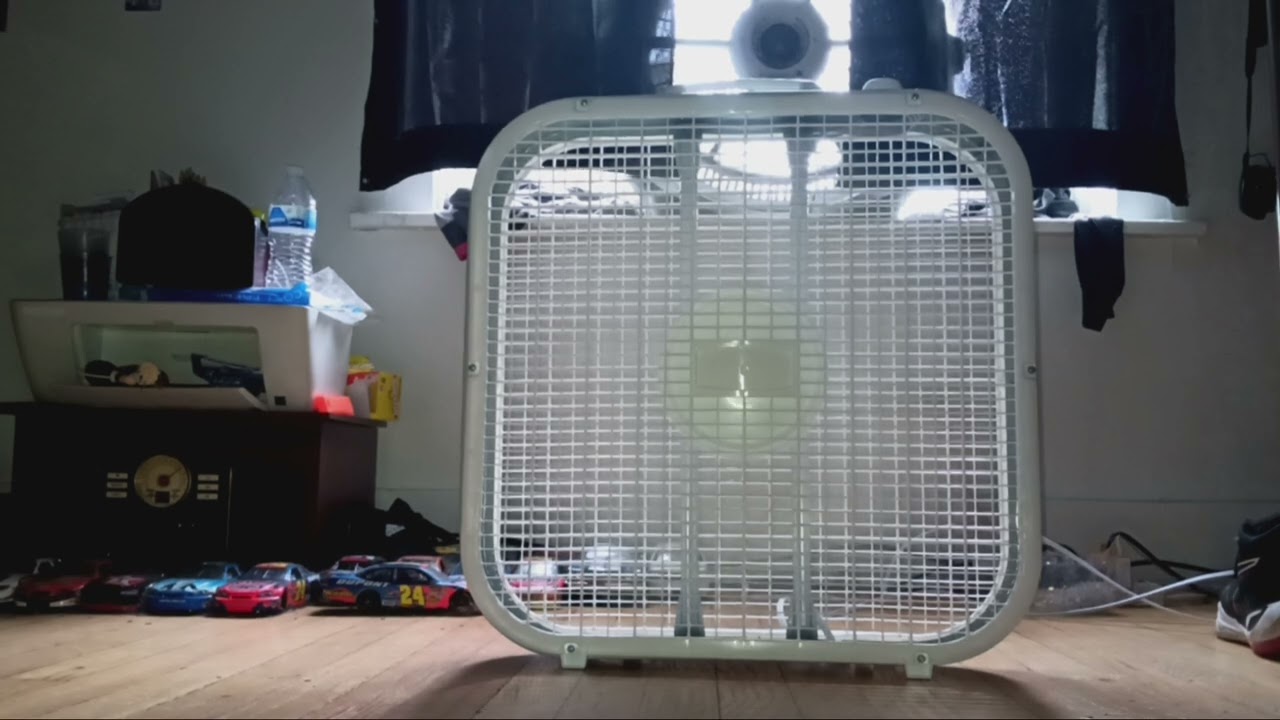 Lasko Box Fan #B20200 (Formerly a 3733 Yup, The return of America's favorite fan)
