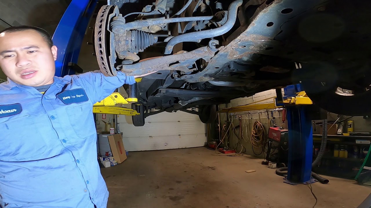 2006 Suzuki Grand Vitara Lower control arm replacement