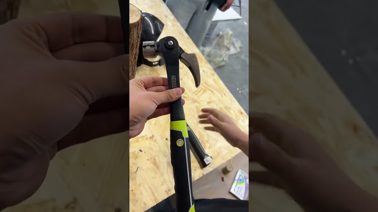 Afraid of smashing your fingers? This hammer was invented for you.