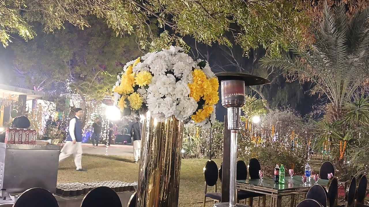 Wedding in a farm house and delicious food#events#lifeisbutadream#foodies#hapinesd