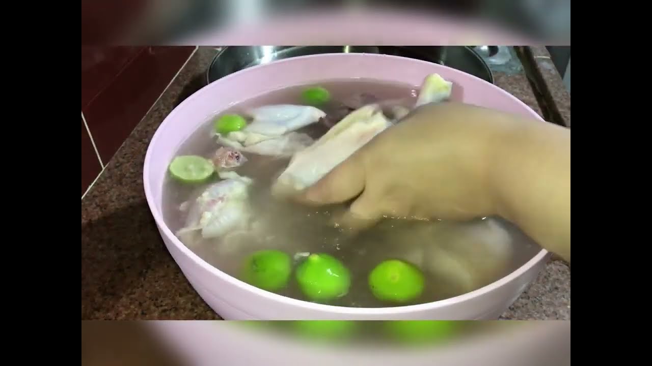 مستحيل تكوني جربتي الطريقه دي فراخ مشويه كدابه لكن الطعم احلى وأحلى من الحقيقيه 