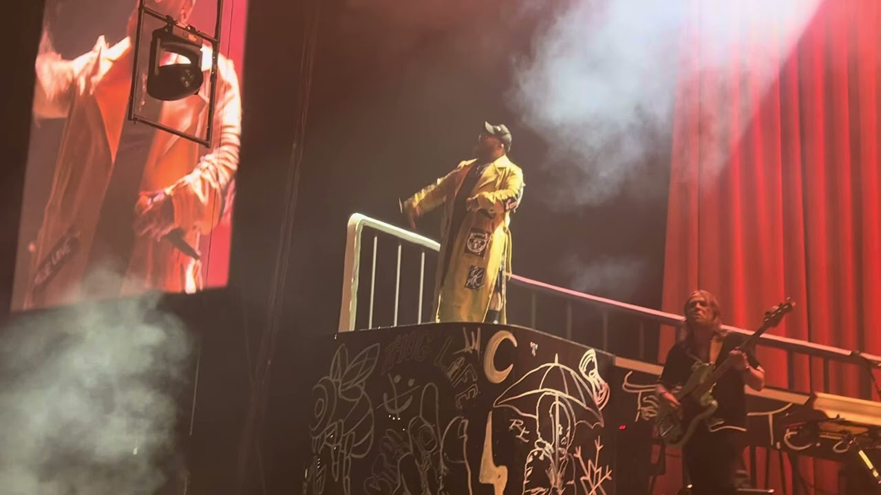 Teddy swim’s opening song not your man in Dusseldorf Germany.