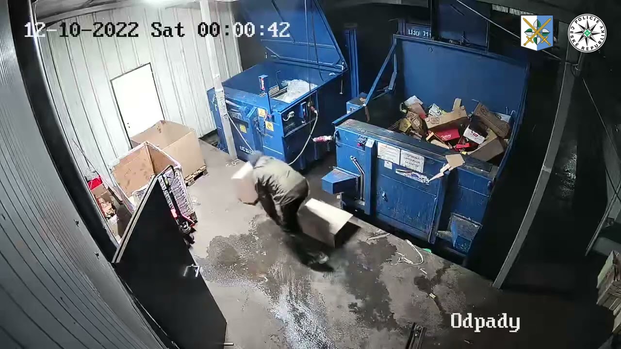 Policie ČR: Vloupání do velkoskladu objasněno