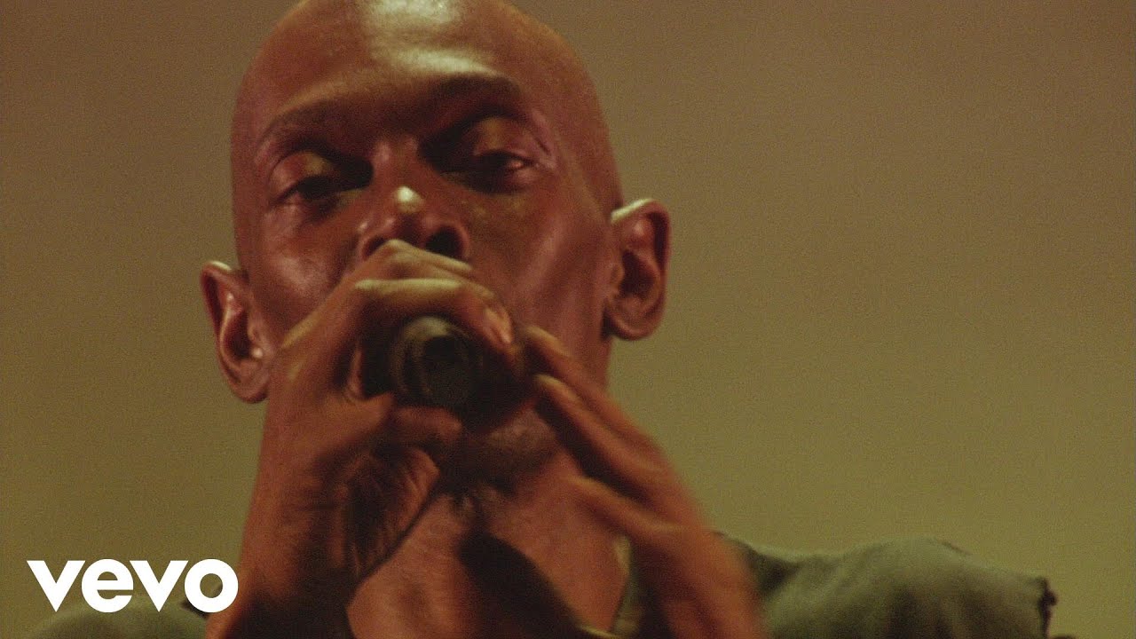 Faithless - Miss U Less, See U More (Live At Alexandra Palace 2005)