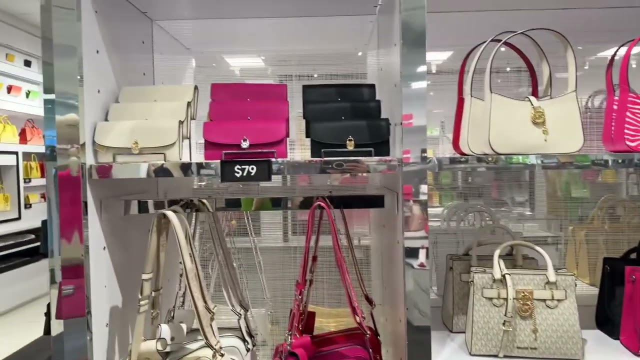 MICHAEL KORS 🇨🇦#shopping #bag #wallet #sale #fashiondesigner 💝