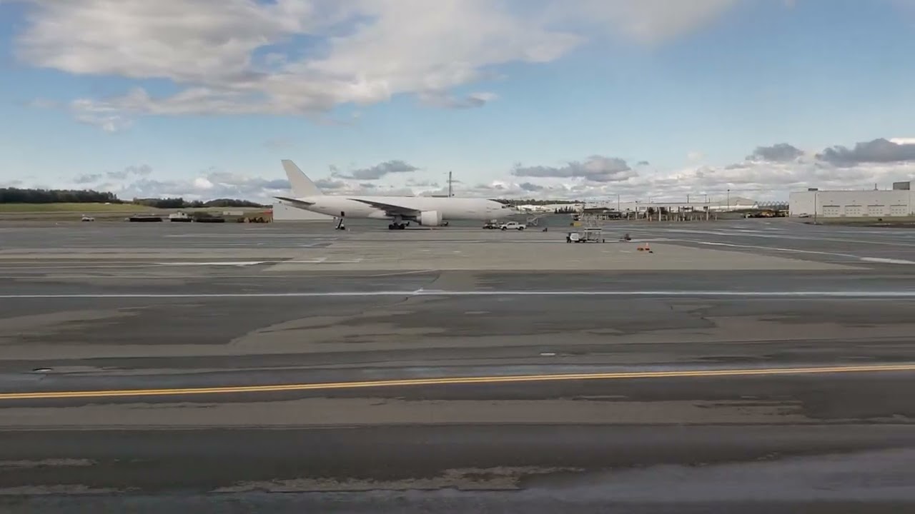 AS2050 FAI-ANC landing and taxi 9-9-23