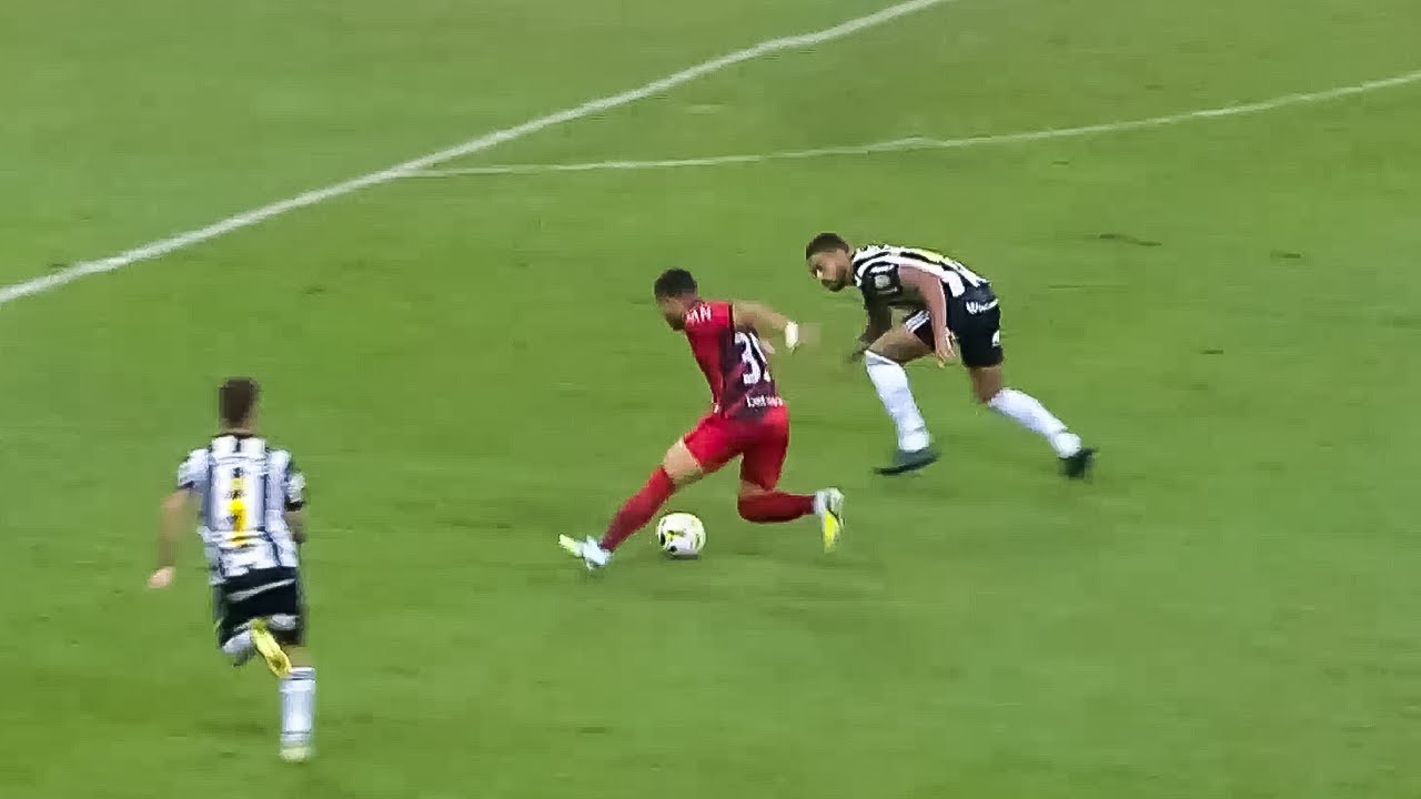 Vitor Roque - This is Why Barcelona signed him.