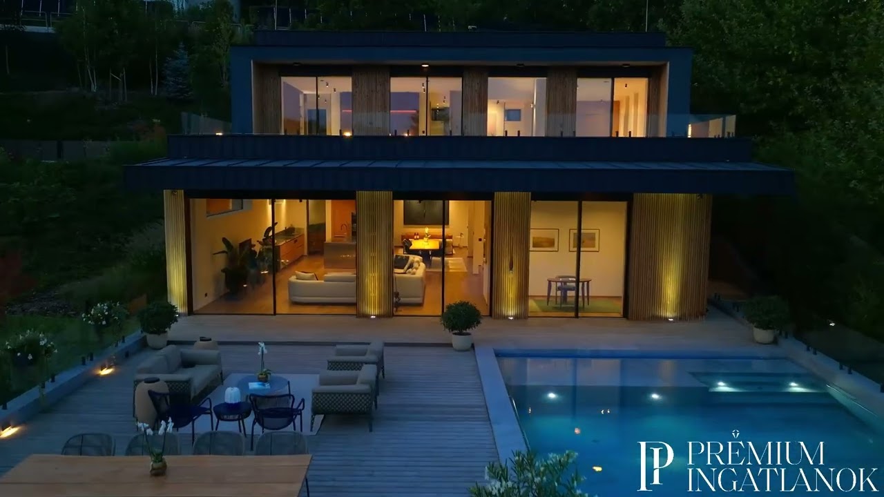 Prémium Ingatlanok portfólió - Modern Luxusvilla Csillebércen 707 m² újépítésű panorámás villa eladó
