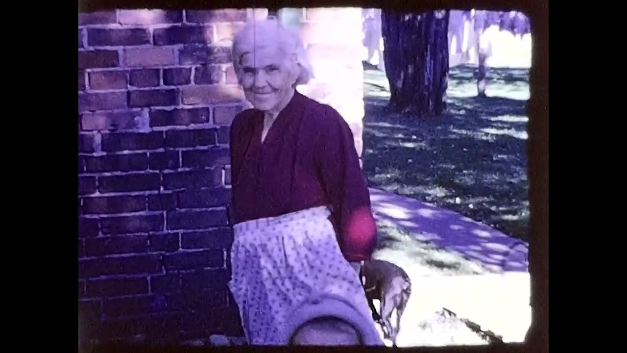 3 MINUTES from 1961 to make you smile