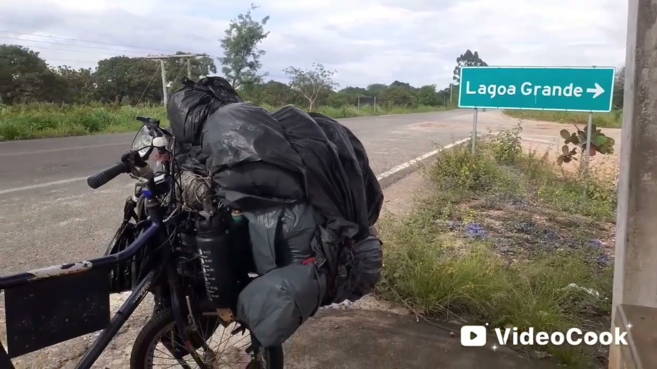De Taiobeiras para Mirandópolis, MG. Tive que parar pra descansar. 