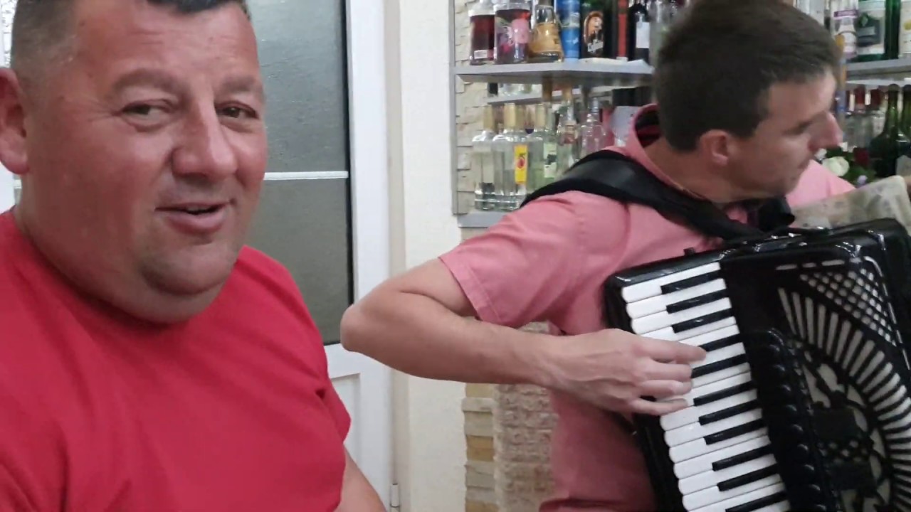 Moma Krstić - Kod Neše i Slavice 🍷🍷🍷
