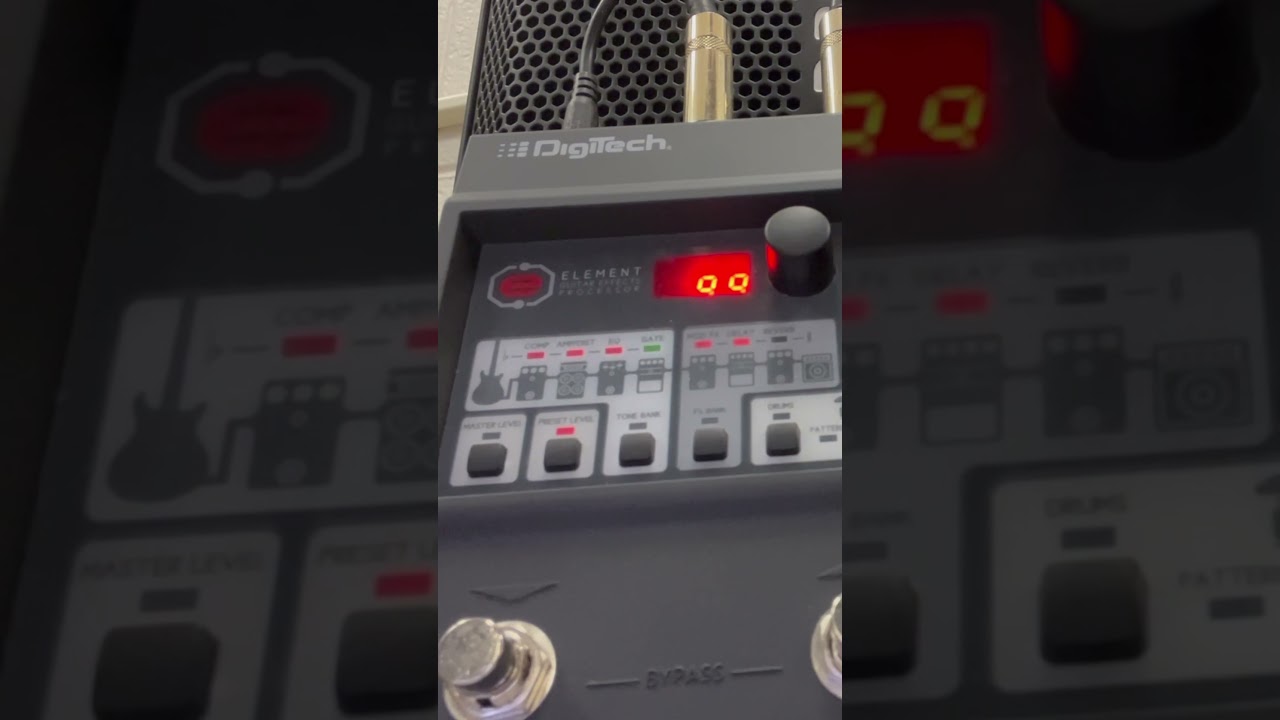 Digitech Element modulated delay+distortion preset with Agile Legacy 627 baritone guitar