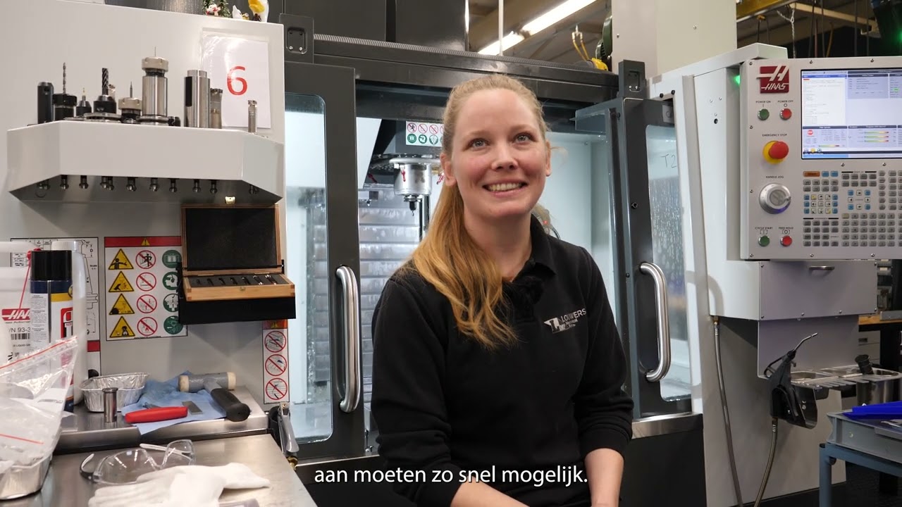 Ontmoet Chantal: Een Inspirerende Vrouwelijke Frezer bij Louwers Mechanical Parts BV in Mierlo.