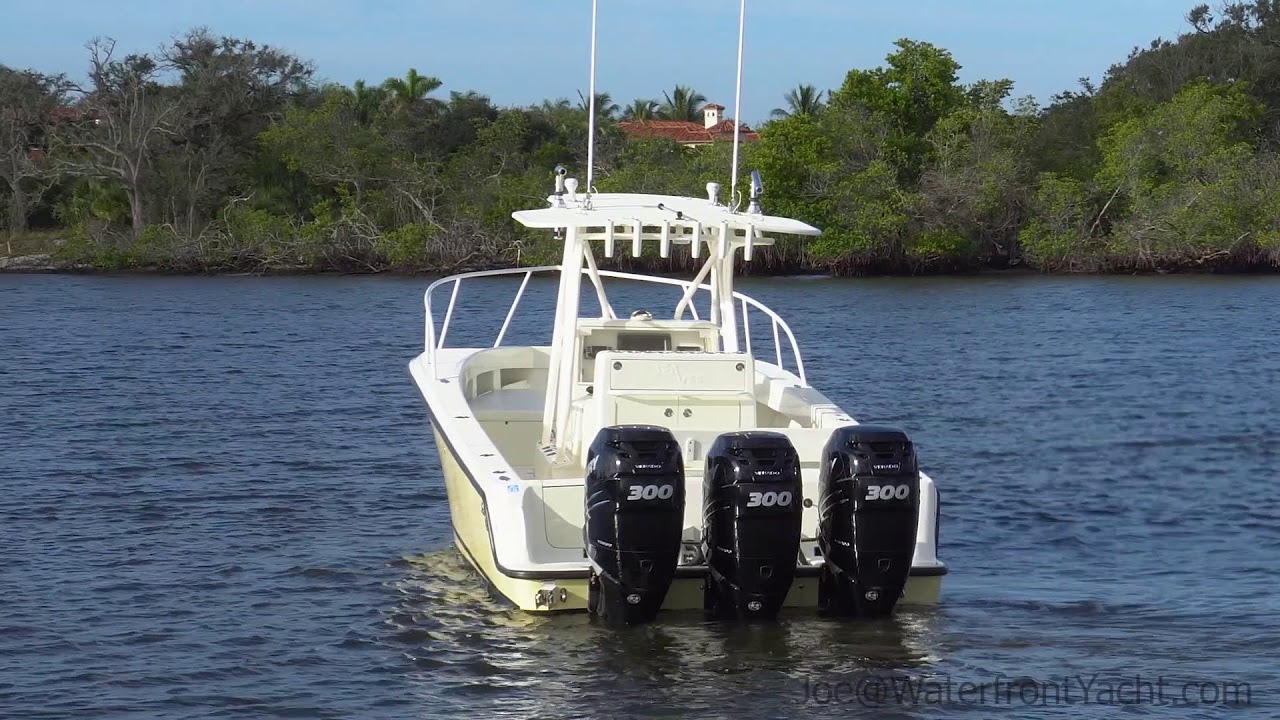 34 Sea Vee listed by Joe Kelly, Waterfront Yachts, Jupiter, Florida