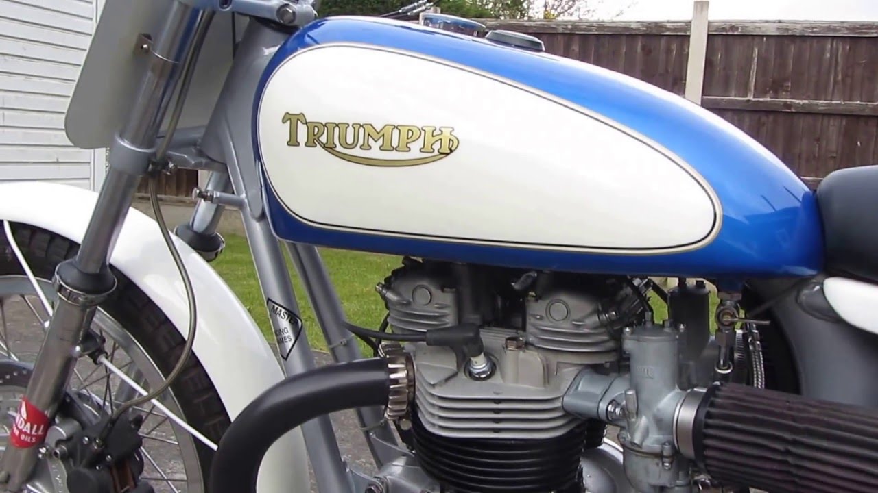 Triumph T140 Street Tracker Walk Around