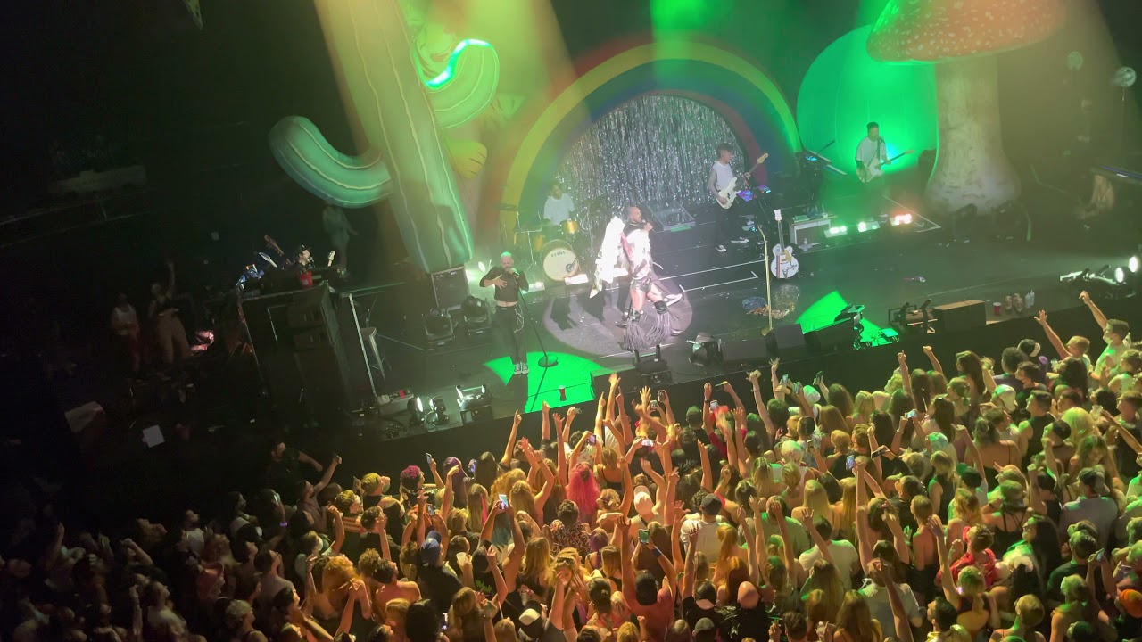 take it off _ kesha (ACL live Austin tx)