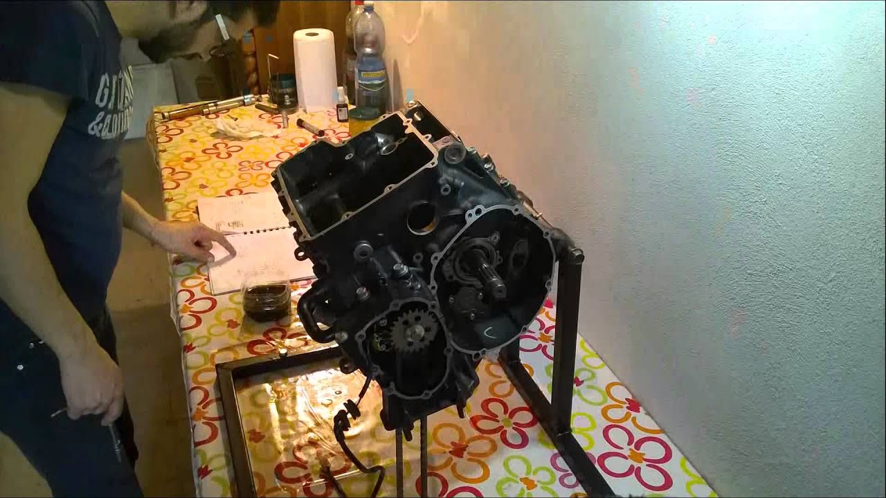 Yamaha R6 engine build Time lapse