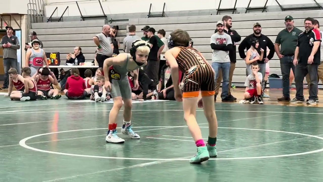 Blake vs Jaxden Brown (Loudonville) at Madison for sectionals