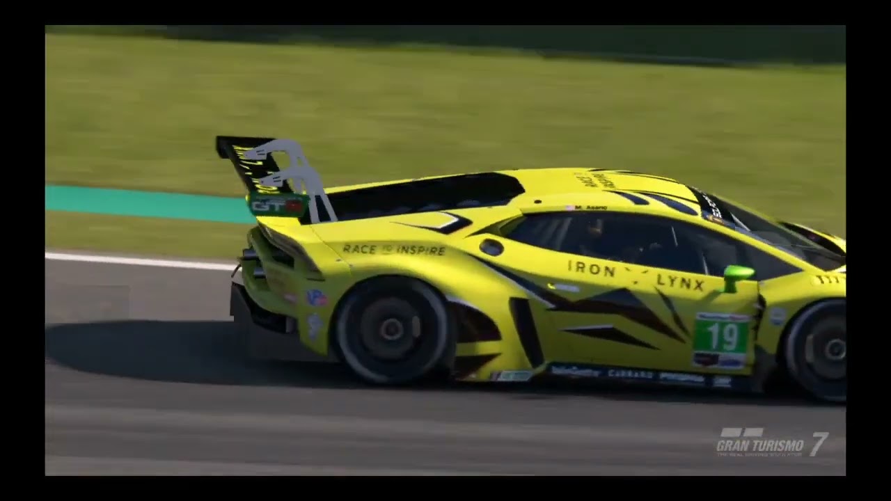ASMR |7 minutes of cars go vroom vroom 