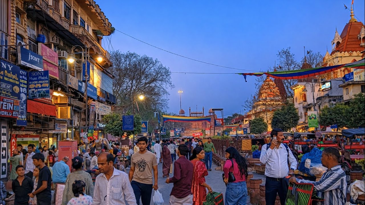 Evening Walk in Chandni Chowk Delhi, Dariba Kalan to Omaxe Mall.Paranthe Wali Gali,Sis Ganj Sahib Ji