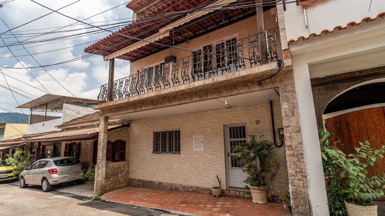 Casa para locação  de 3 andares, com 5 quartos, 150m², por R$ 2.700,00 Taquara, Rio de Janeiro, RJ