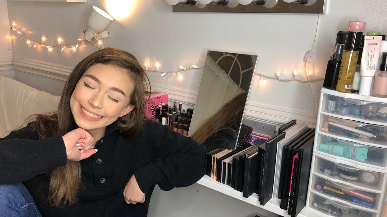 MAKEUP COLLECTION 2018