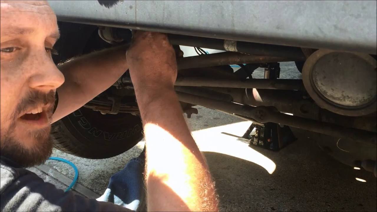 Ditch the front and rear track bar 95 Jeep Wrangler