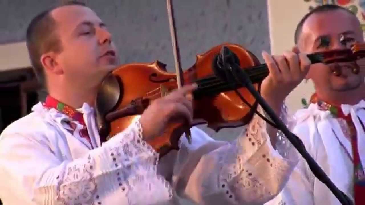 DOLNÍ BOJANOVICE- Beseda u cimbálu: CM Zádruha (zpracovávám)