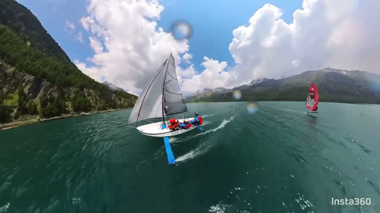 Sailing on a Foil Dinghy