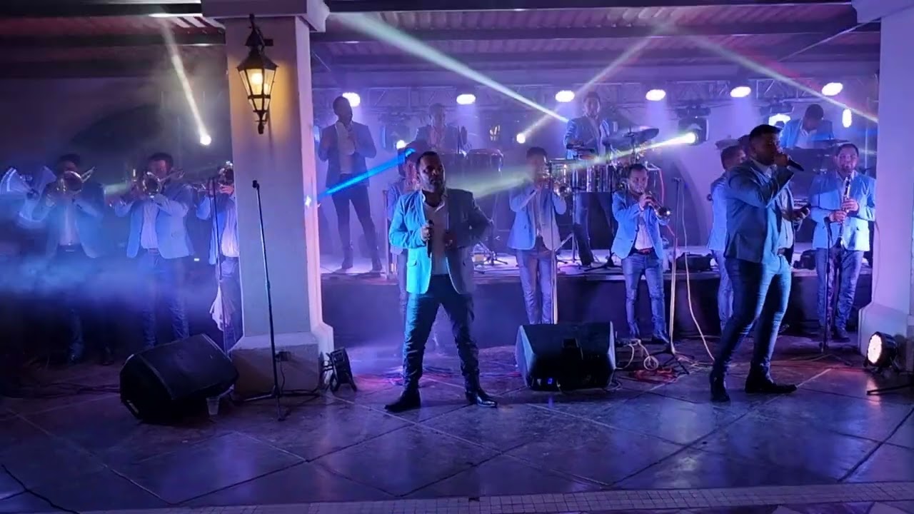 BANDA TRIGUERA - POPURRI LABERINTO