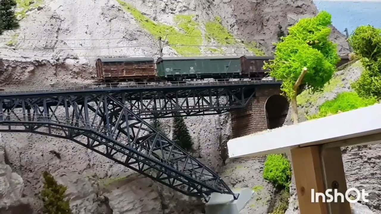 Märklin modelbaan, modellbahn Märklin, Maqueta Märklin, il plastico Märklin, model railway Märklin.
