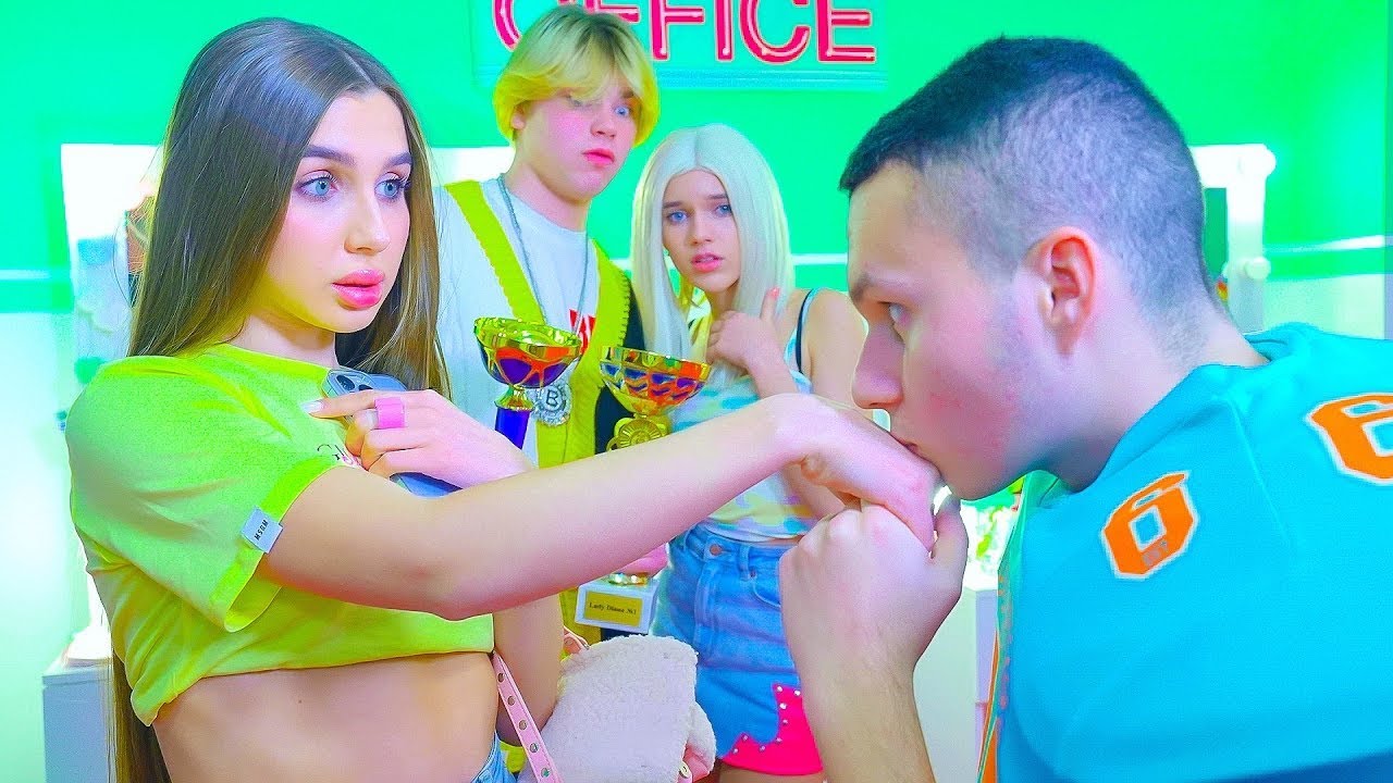 صُدمت ديانا من اقتراح صديقها السابق 😲Diana وصديقاتها