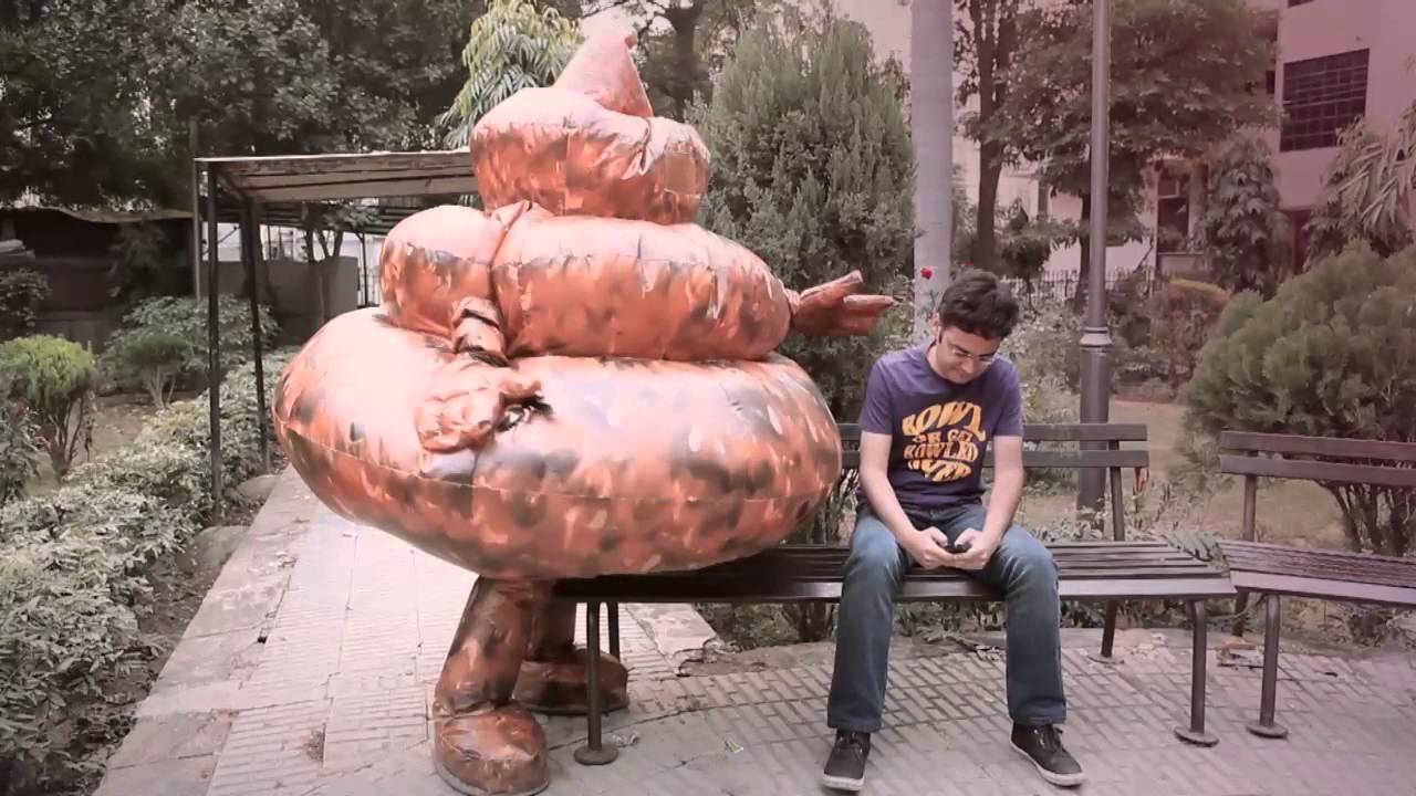Poo2Loo: Poo Assault