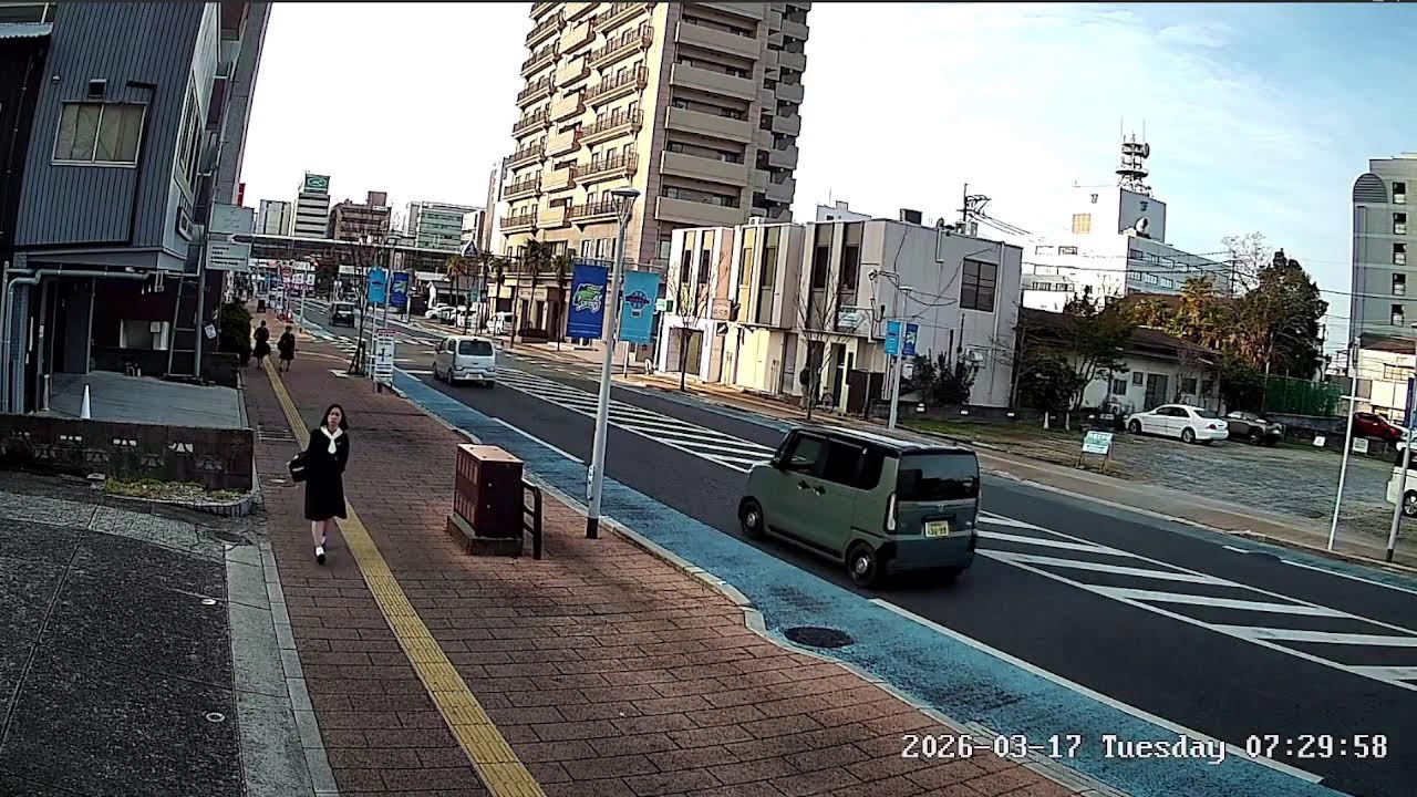 佐賀県佐賀市JR佐賀駅北口通りライブカメラ Saga Sagashi Live camera.world.cam