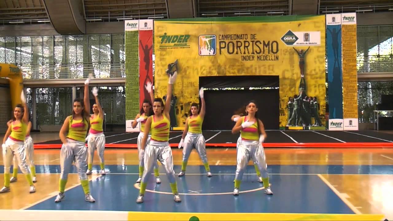 Corazonistas en el campeonato INDER Medellín 2011.