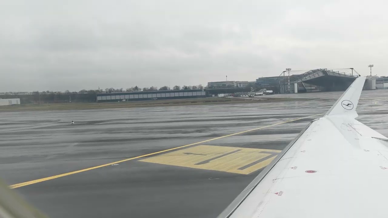 LUFTHANSA CITYLINE CRJ900 (D-ACNU) TAKEOFF FROM DÜSSELDORF 🇩🇪 [4K/HDR]