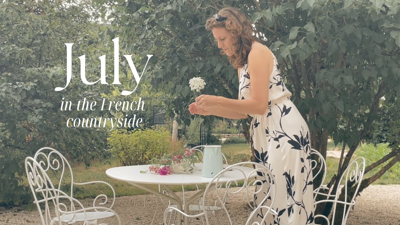 July in the French countryside and a visit of Château Sainte Sabine