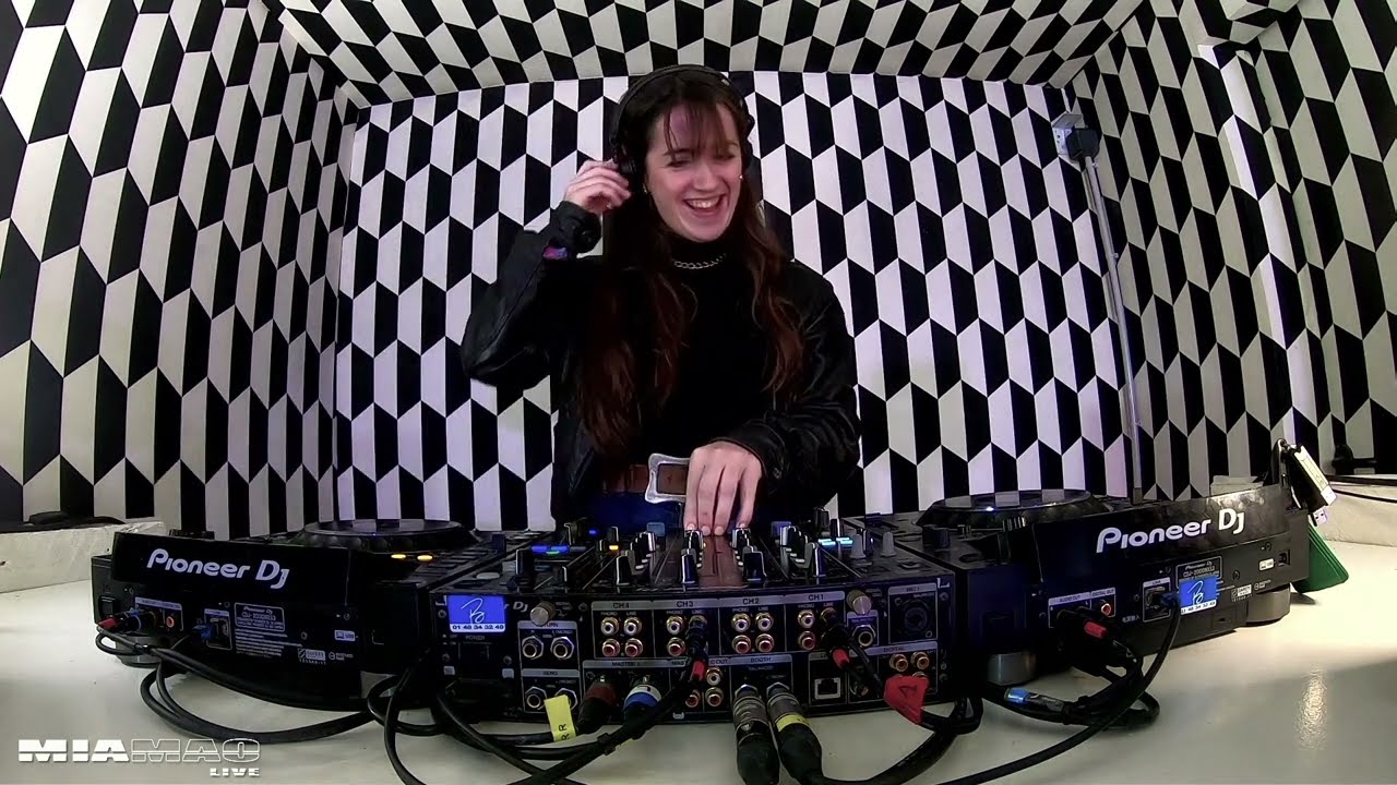 Mon Cher Guy [MIA MAO live] January 16, 2024