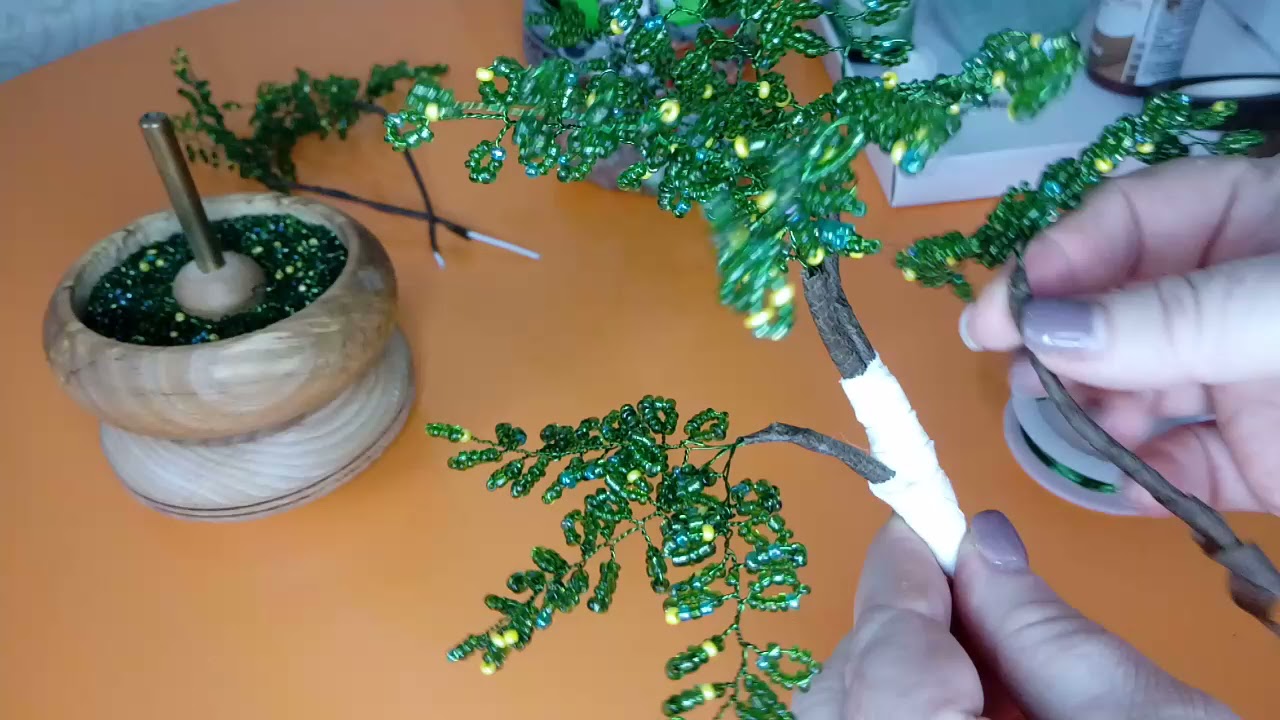 БЕРЁЗА ИЗ БИСЕРА С ПОДСВЕТКОЙ, Ч.1.