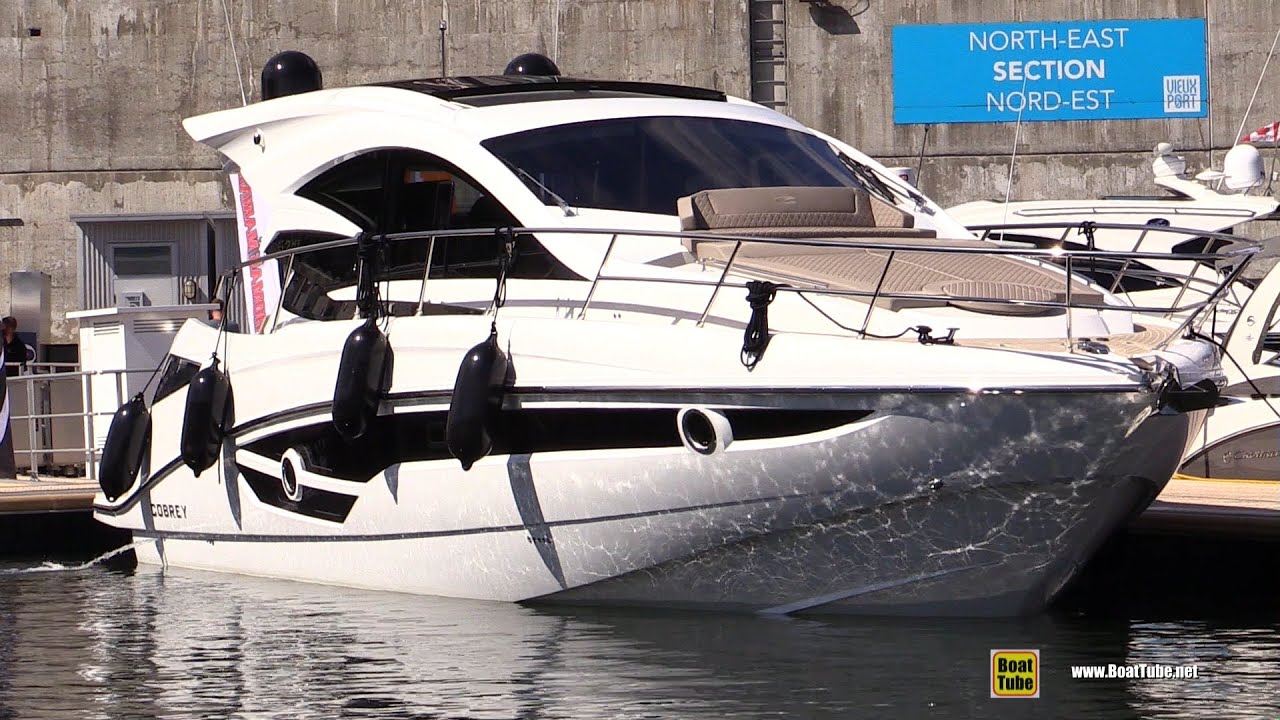 2019 Cobrey 52 Luxury Yacht Walkaround - Deck Interior Tour