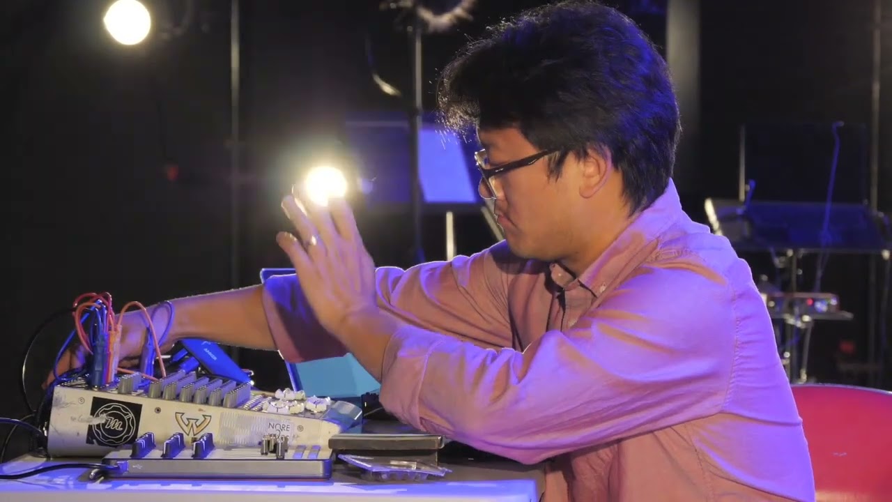 Joo Won Park Live at Strange Beautiful Music 16