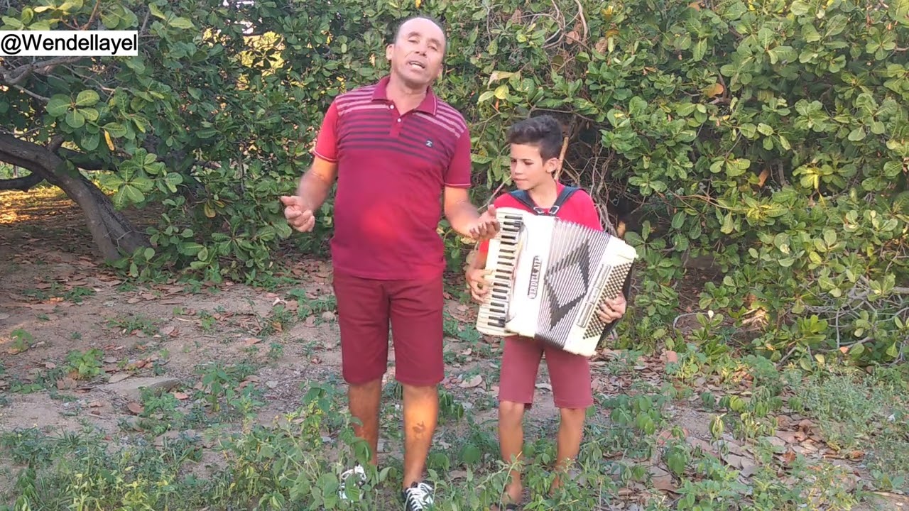 O SANFONEIRINHO WENDELL AYEL DE APENAS 11 ANOS INTERPRETA REI DO BARALHO JUNTAMENTE COM JOÃO ALVES